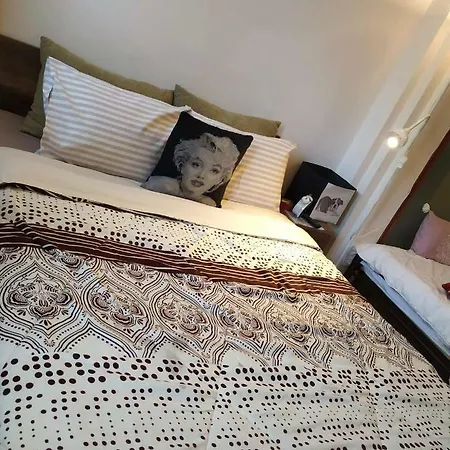 Bedroom - Center Apartment Thessaloniki